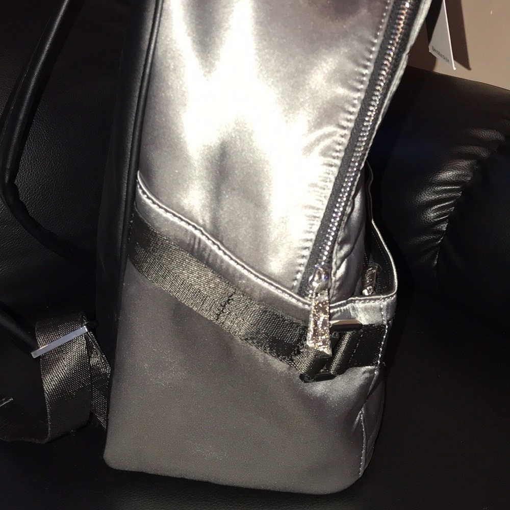 NEW WITH TAGS KENDALL+KYLIE BACKPACK!🎒✨ - Picture 7 of 7